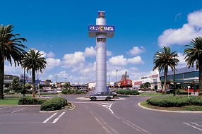 A property portfolio of 18 assets, held in the AMP Capital Property Portfolio (APP) and worth in excess of NZ$1 billion, has been sold to Public Sector Pension Investment Board (PSP Investments), a Canadian institutional investor, on behalf of exiting investors.